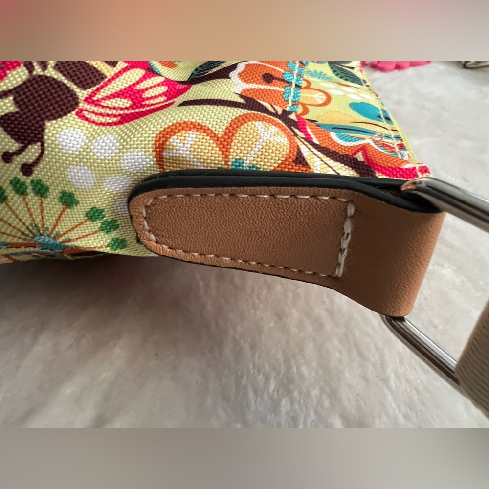 Lily Bloom Cristina Multicolor Busy Bee Floral Crossbody Bag Purse - Picture 11 of 16